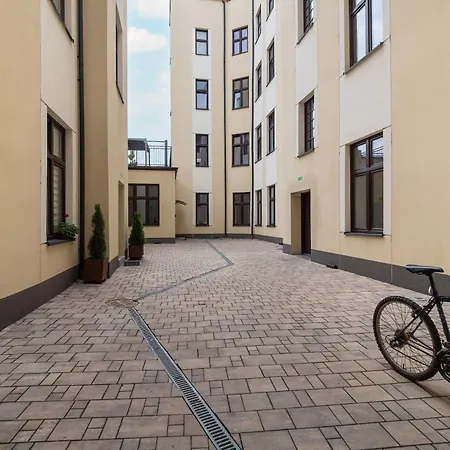 Apartment Charming In The Center Of By Renters Łódź